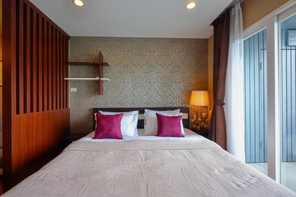 Apartament Luxury Living In Heart Of Nimman Chiang Mai Zewnętrze zdjęcie