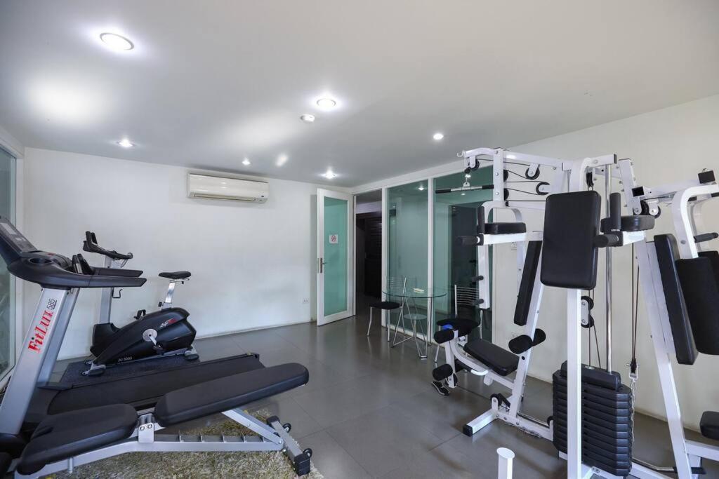 Apartament Luxury Living In Heart Of Nimman Chiang Mai Zewnętrze zdjęcie